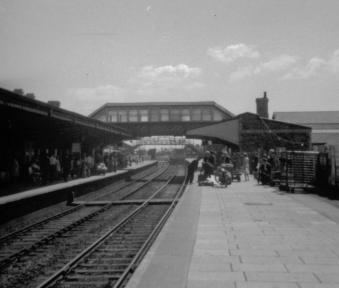 Llanelli Web Design from TCRM - Llanelli railway station, Wales in 1971 Llanelli Web Design from TCRM - Llanelli railway station, Wales in 1971
